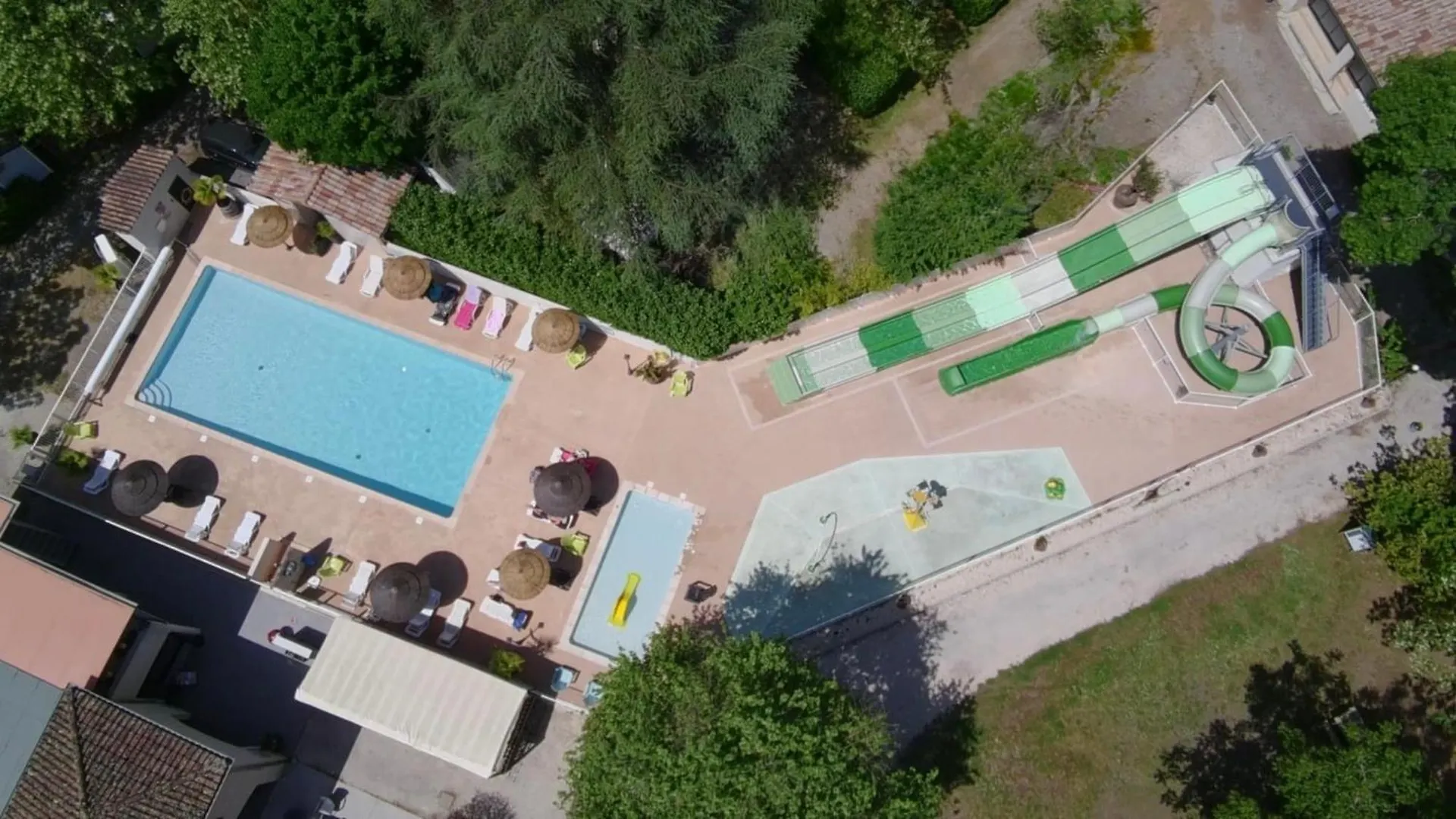 Camping Le Chassezac Sampzon 3*,  France